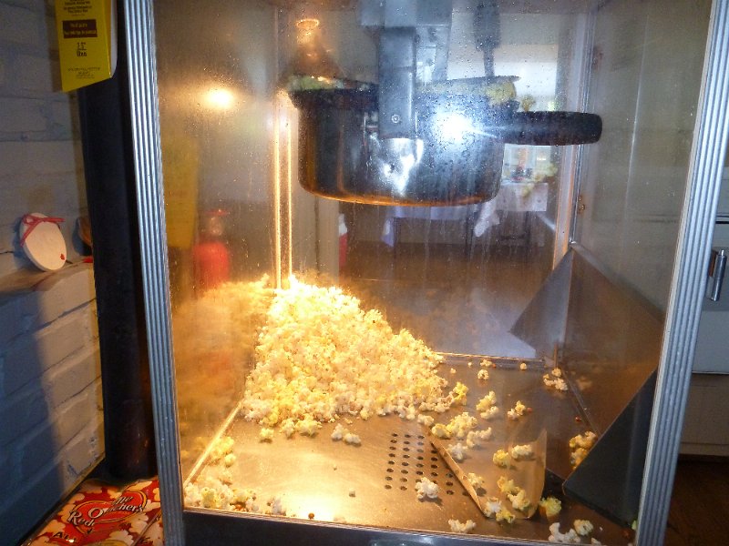 P1000195.JPG - This is the real reason we have the mini - for fresh popcorn provided by Greg